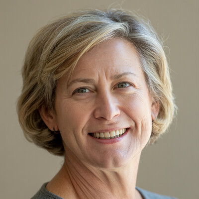 Linda M. — satisfied seller in Northridge, CA